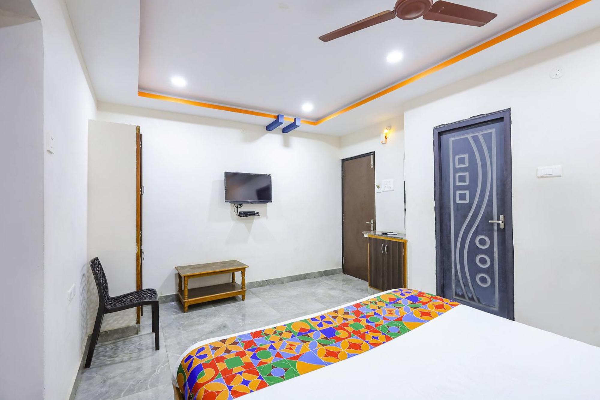 Capital O Lakshmi Residency Hotel Tirupati Luaran gambar