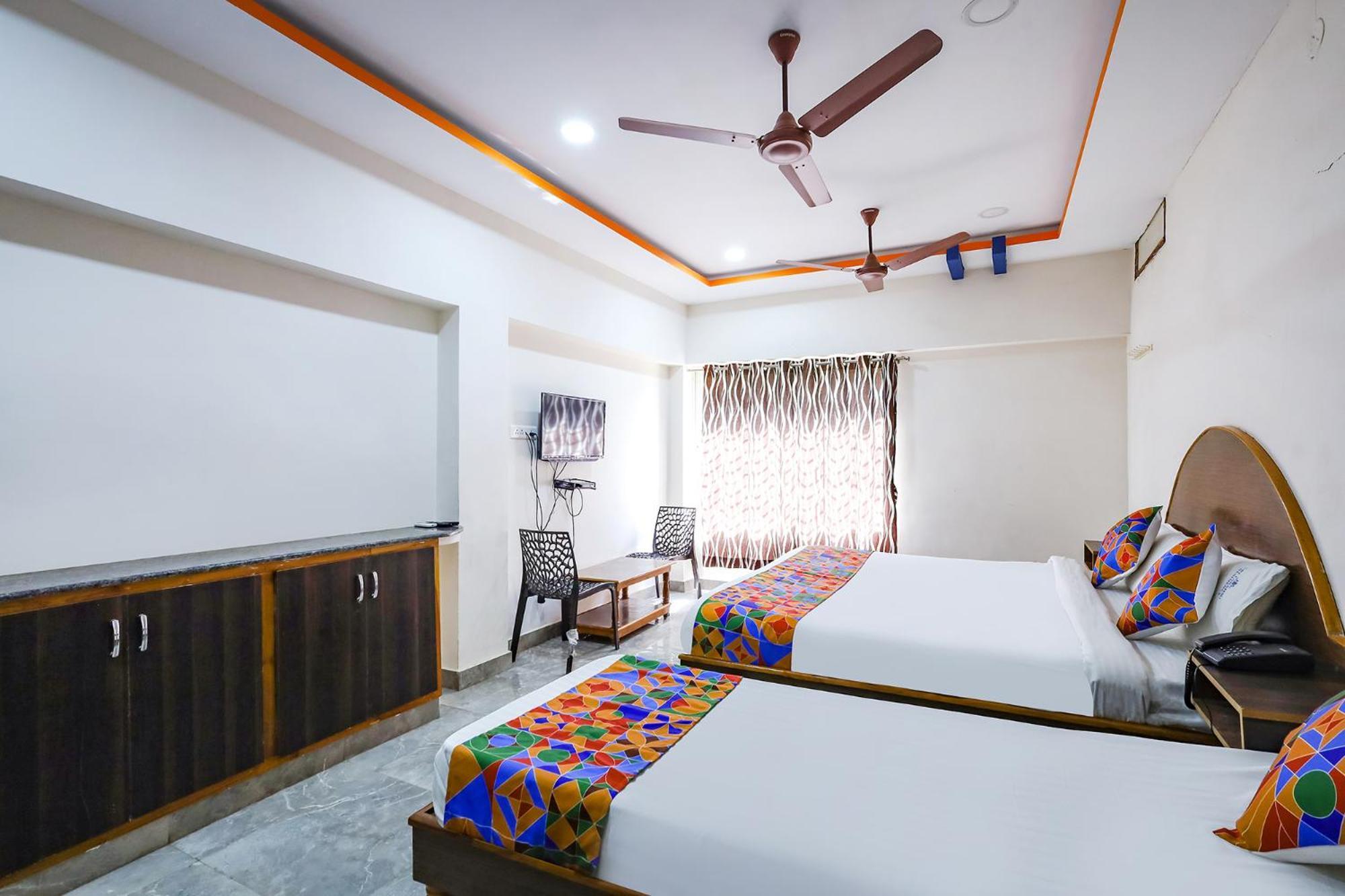 Capital O Lakshmi Residency Hotel Tirupati Luaran gambar