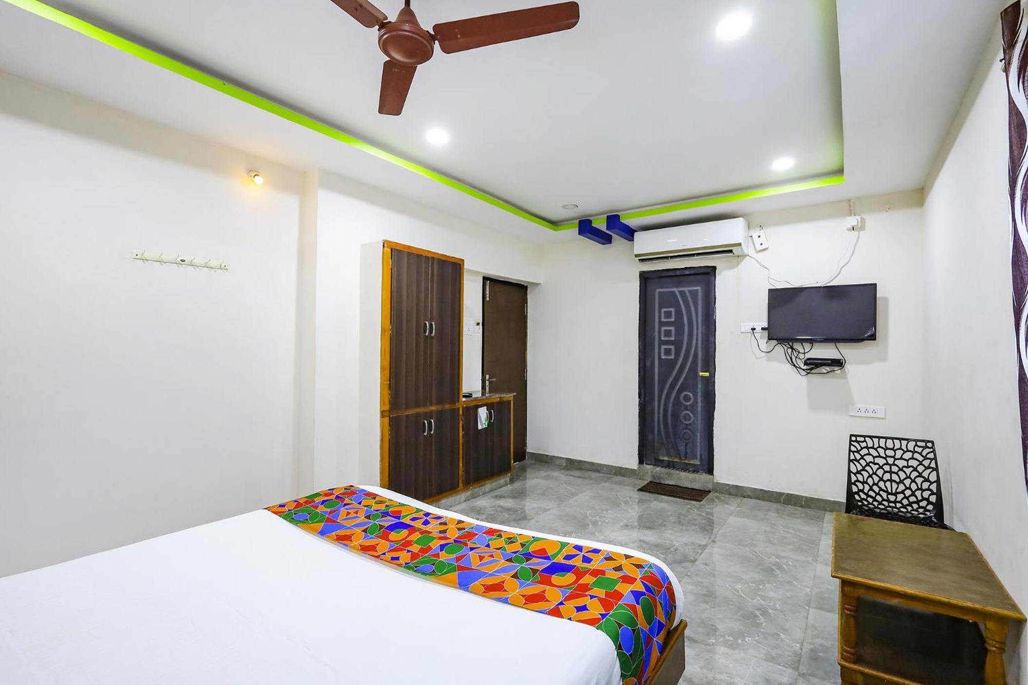 Capital O Lakshmi Residency Hotel Tirupati Luaran gambar