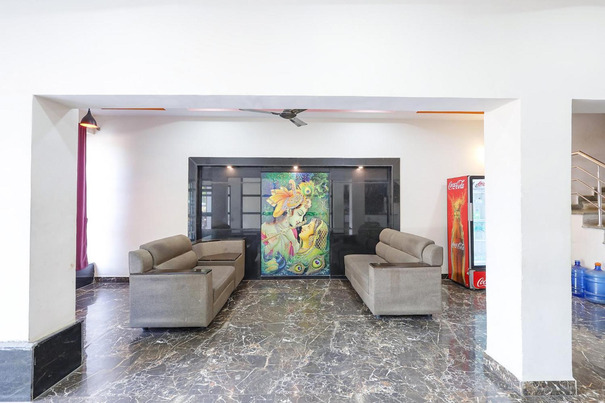 Capital O Lakshmi Residency Hotel Tirupati Luaran gambar