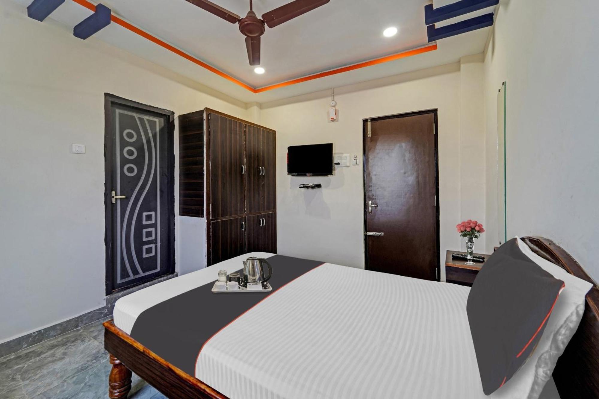 Capital O Lakshmi Residency Hotel Tirupati Luaran gambar