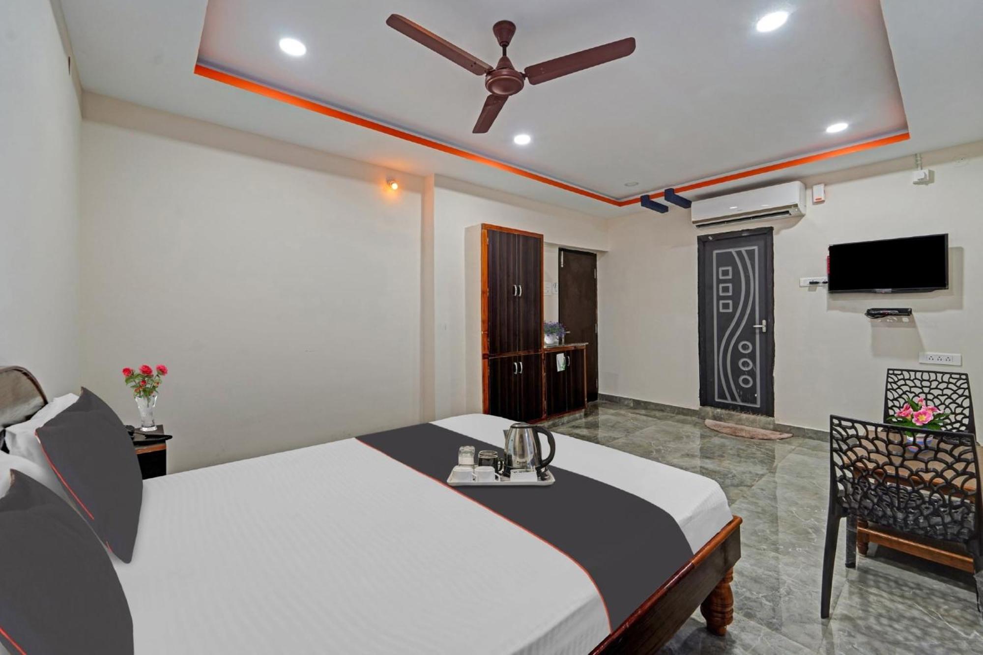 Capital O Lakshmi Residency Hotel Tirupati Luaran gambar