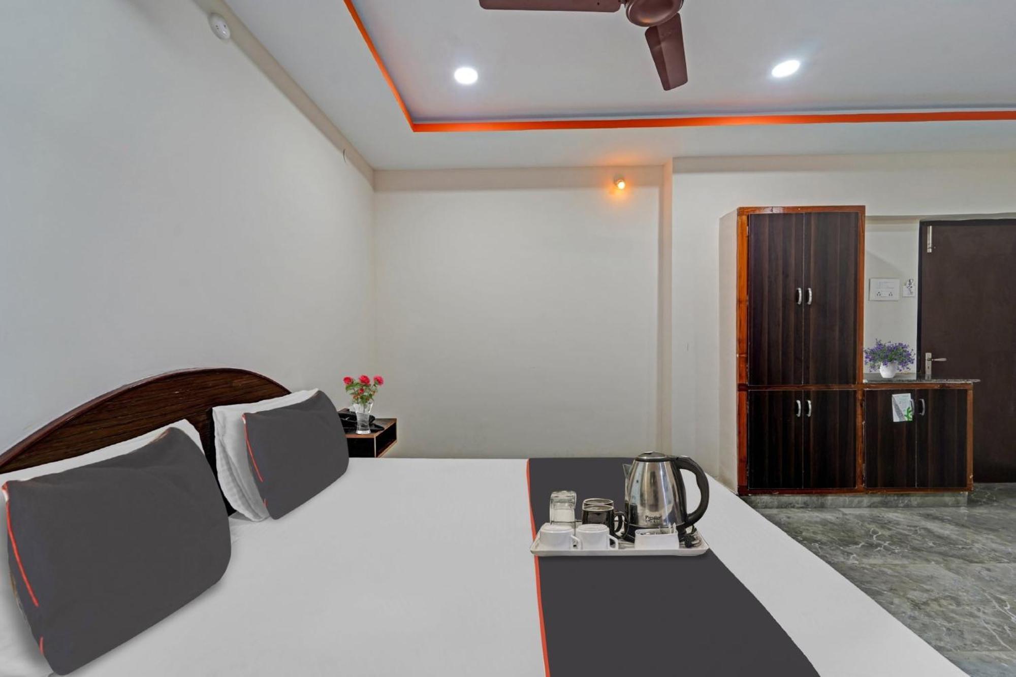Capital O Lakshmi Residency Hotel Tirupati Luaran gambar