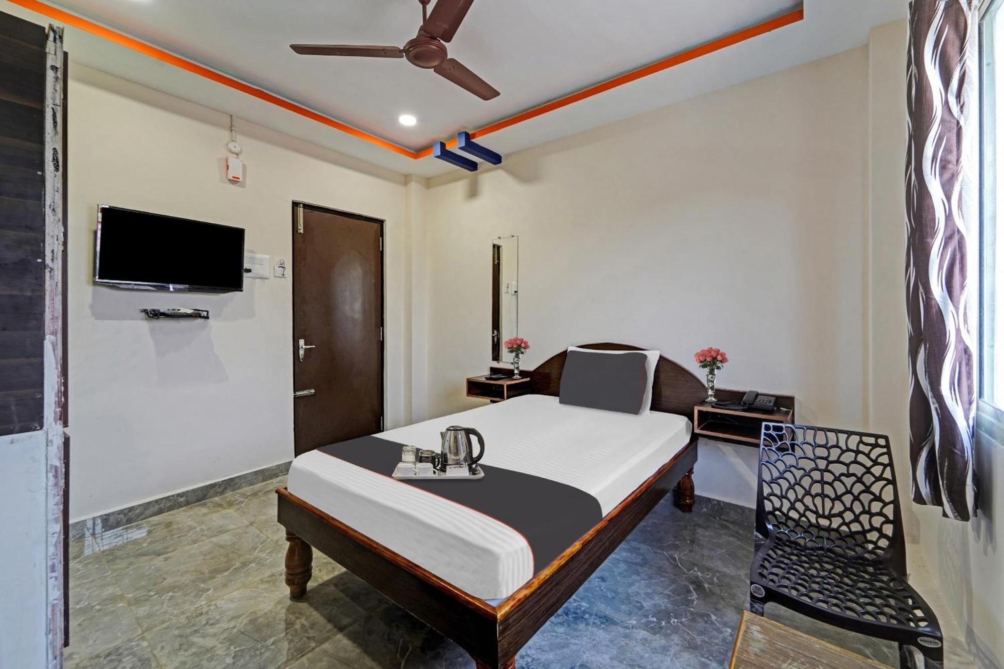 Capital O Lakshmi Residency Hotel Tirupati Luaran gambar