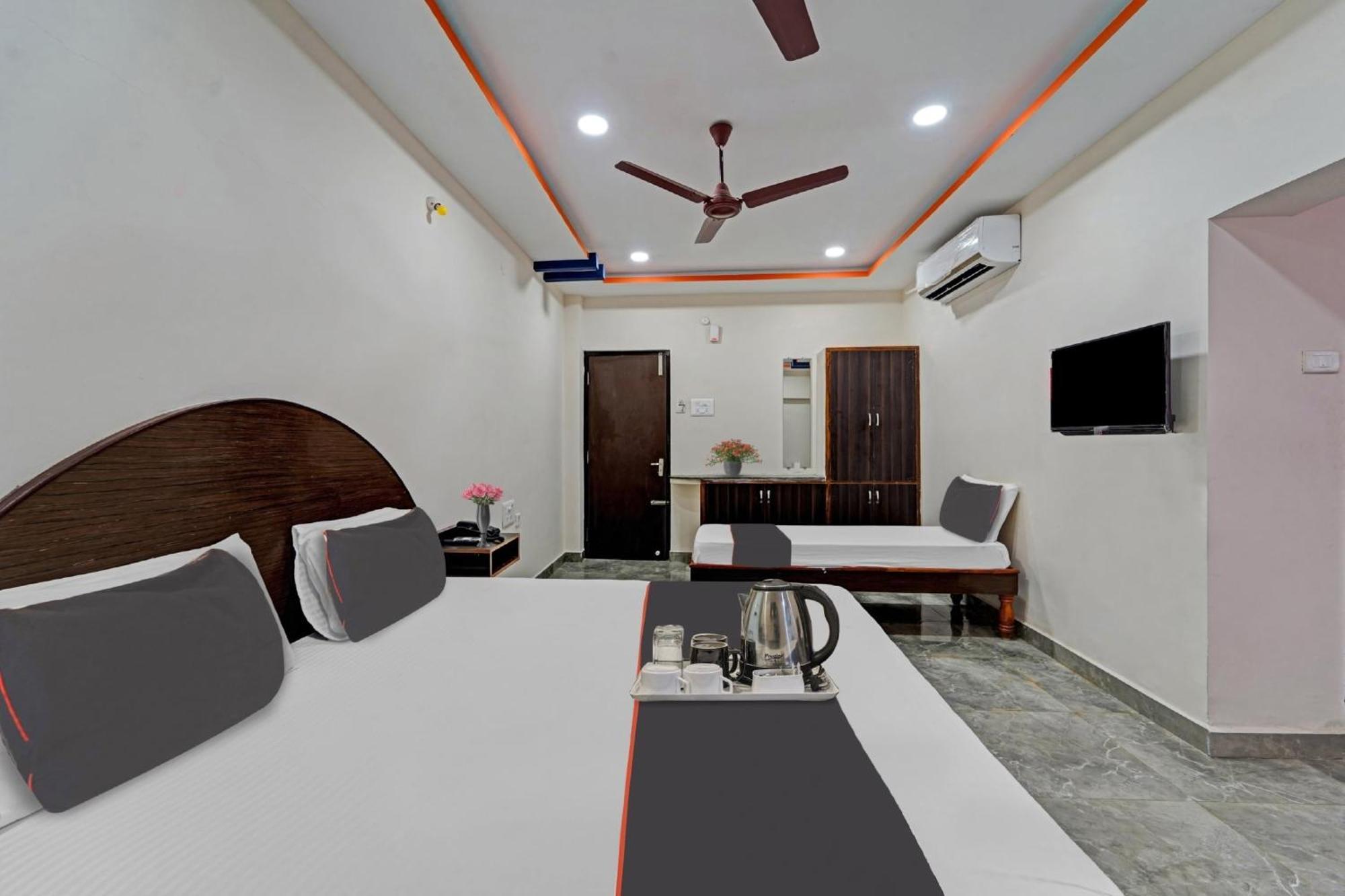 Capital O Lakshmi Residency Hotel Tirupati Luaran gambar