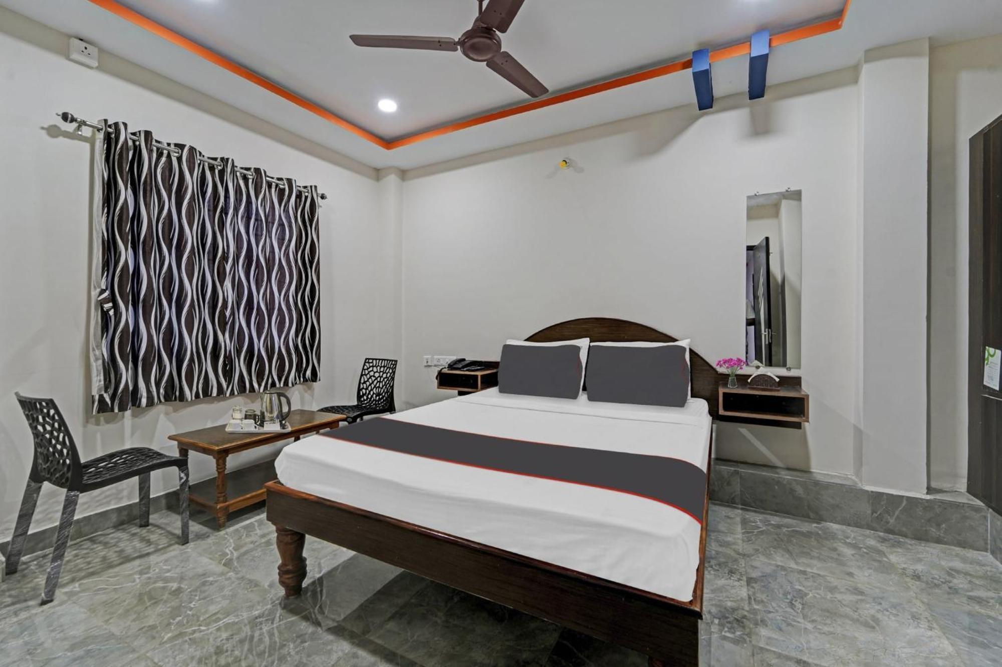 Capital O Lakshmi Residency Hotel Tirupati Luaran gambar